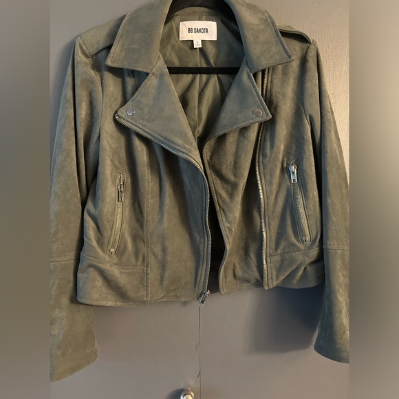 BB Dakota, green suede jacket, perfect condition, size S, zippers on arms, - Picture 3 of 4